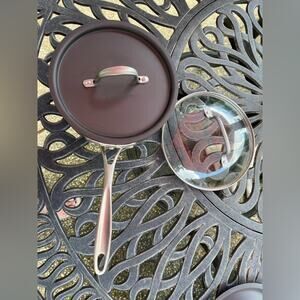 Calphalon 3pc Set: 9” 2.5 Quart Sauce Pan 87821/2 One Glass Lid One Metal Lid